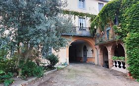 Un petit coin de France : à côté de la Cité médiévale
